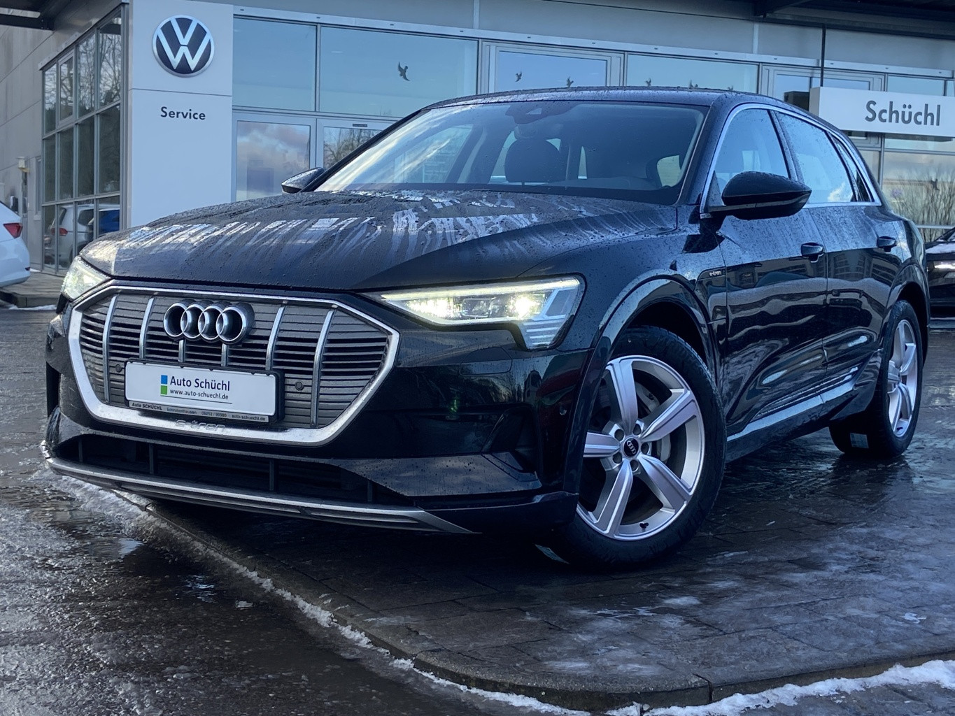 Audi e-tron quattro 50 advanced LEDER+CCS+KAMERA+VIRTUAL-PLUS+NAVI+LED+EL.HECK+DAB+PDC+SHZ+BLUETOOTH+GRA+KEYLESS