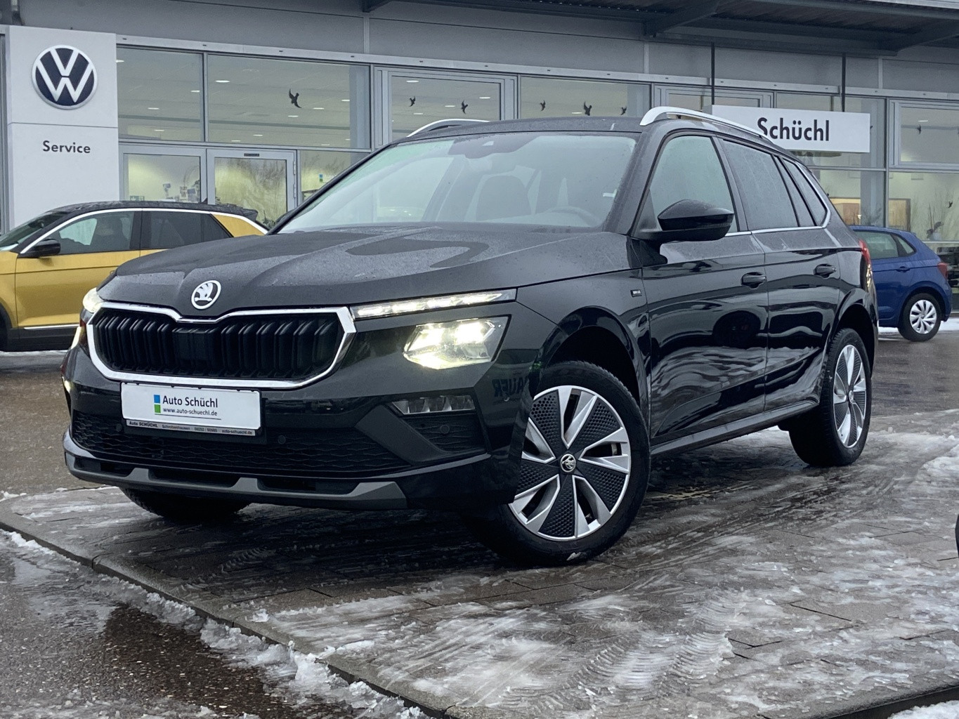 Skoda Kamiq 1.0 TSI DSG Selection AHK+SMART-LINK+ACC+LANE-ASSIST+NAVI-COLUMBUS+VIRTUAL-COCKPIT+KAMERA+LED+LED+PARKASSIST+DAB+SHZ+ACC+KEYLESS