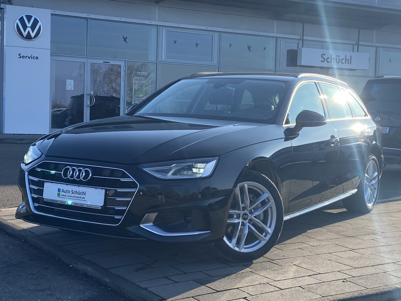 Audi A4 Avant 2.0 TDI 40 S-Tronic advanced NAVI+AHK+KAMERA+LED+DAB+LANE-ASSIST+SHZ+PDC+BLUETOOTH+ACC+KEYLESS+VIRTUAL-COCKPIT