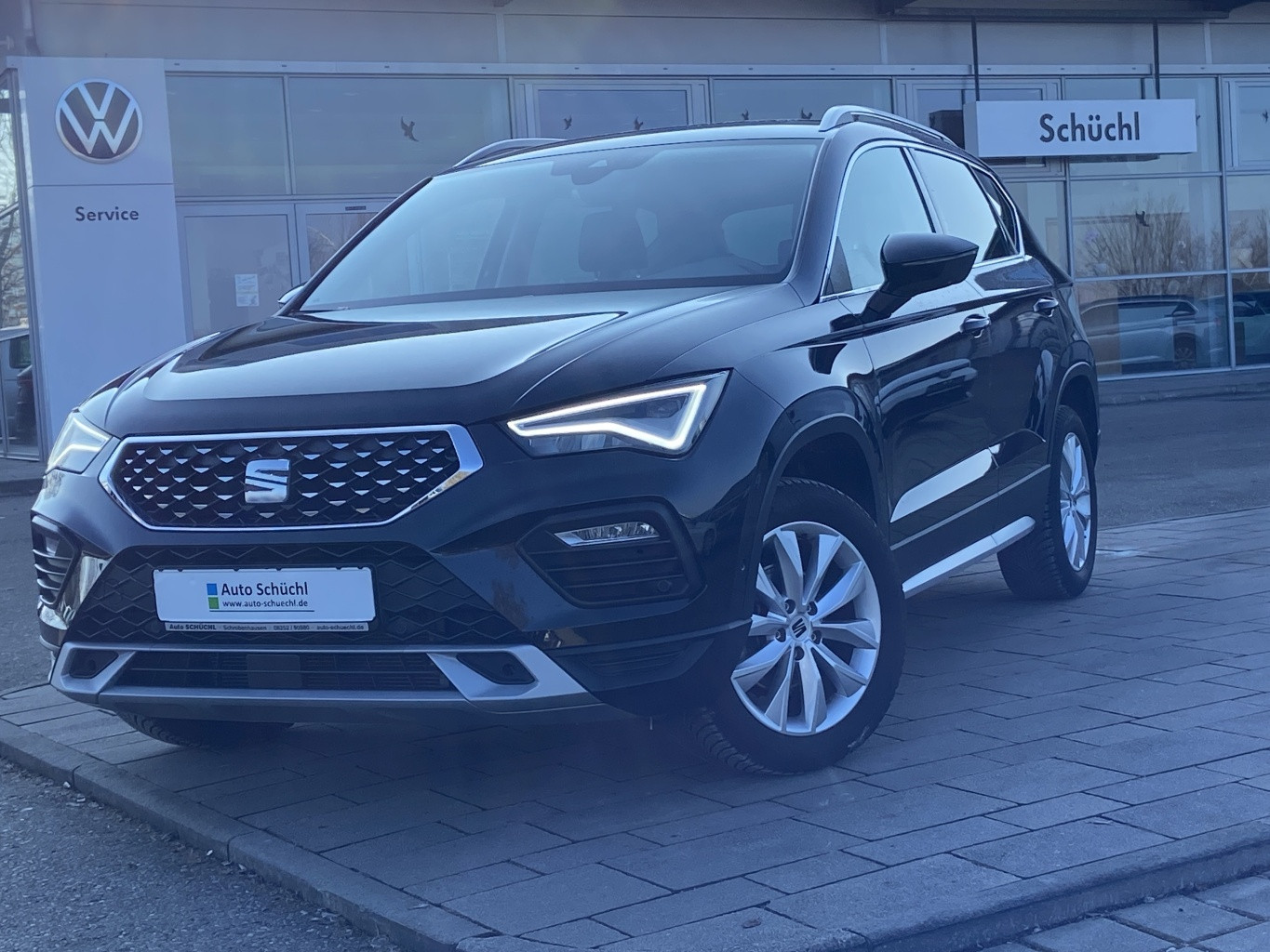 Seat Ateca 1.5 TSI DSG Xperience FULL-LINK+VIRTUAL-COCKPIT+el.HECKKLAPPE+NAVI-PRO+KAMERA+LED+PARKASSIST+DAB+LANE-ASSIST+SHZ+GRA+KEYLESS