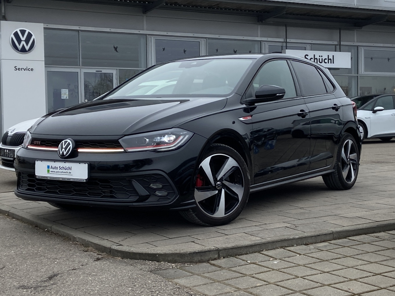 Volkswagen Polo GTI 2.0 TSI DSG APP-CONNECT+KAMERA+ACTIVE-INFO+NAVI+LED+MATRIX-LED+DAB+LANE-ASSIST+SHZ+PDC