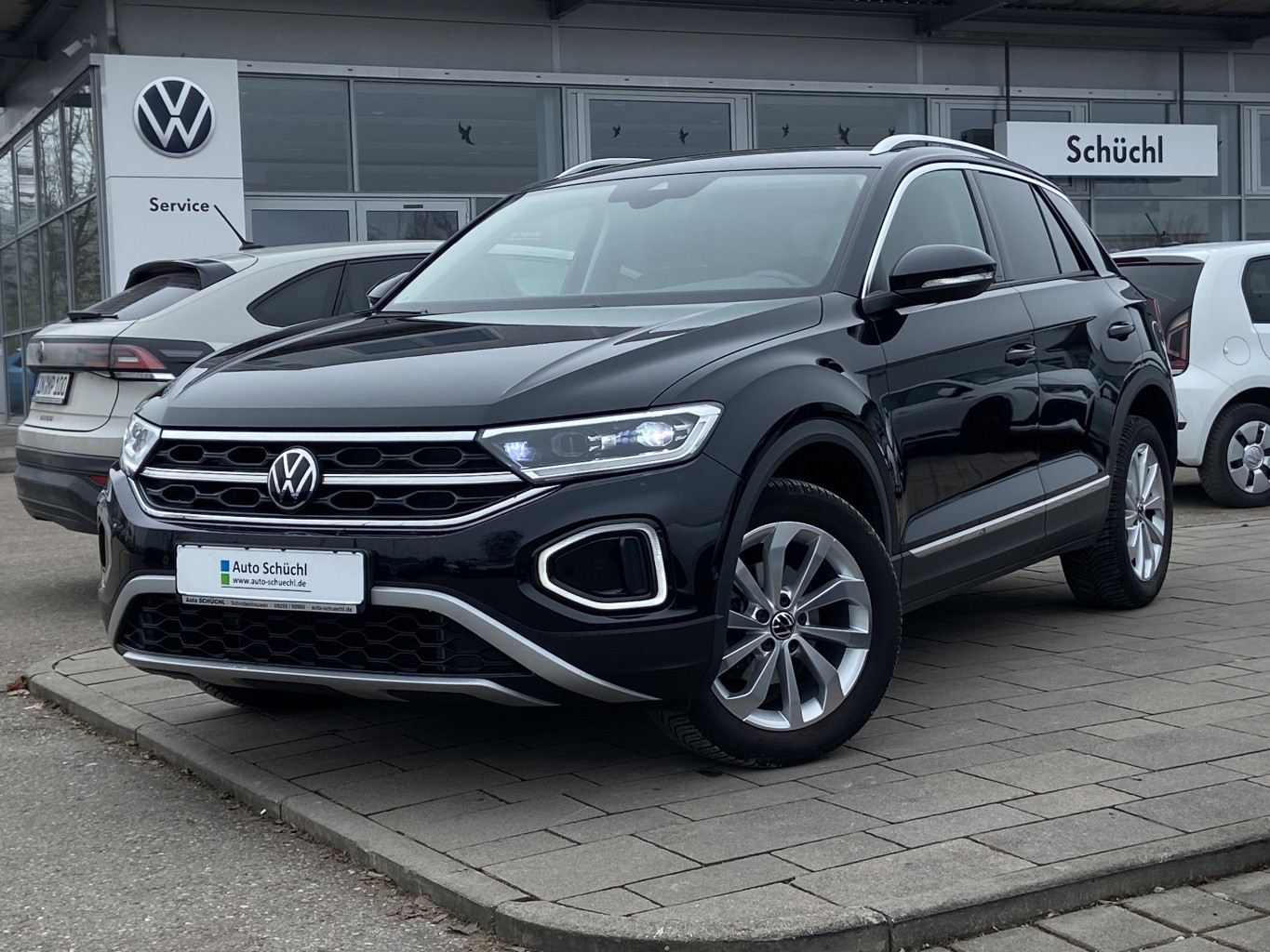 Volkswagen T-Roc 1.5 TSI Style APP-CONNECT+LED+ACTIVE-INFO+NAVI+PARKASSIST+KEYLESS+DAB+LANE-ASSIST+SHZ+BLUETOOTH+ACC+KEYLESS