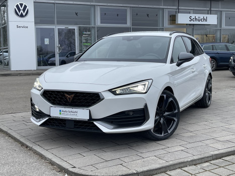 Cupra Leon ST 1.4 TSI DSG eHybrid VZ VIRTUAL-COCKPIT+NAVI-PRO+LED+DAB+LANE-ASSIST+SHZ+PDC+ACC+KEYLESS+BLUETOOTH 020008