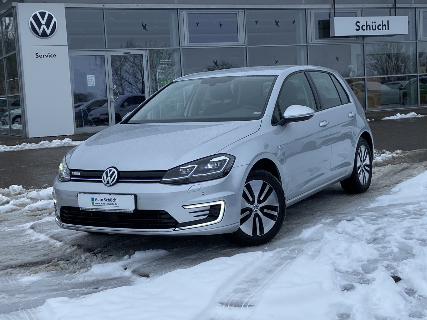 Volkswagen Golf e-Golf Comfortline LED+APP-CONNECT+NAVI+SHZ+PDC+BLUETOOTH