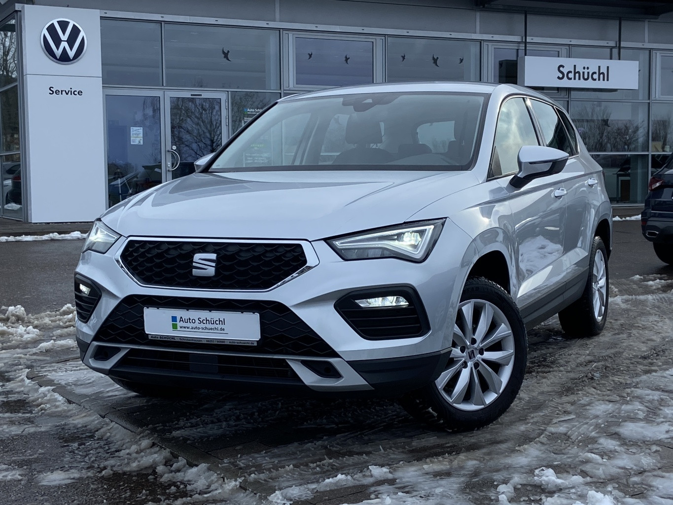 Seat Ateca 1.5 TSI Style AHK+FULL-LINK+VIRTUAL-COCKPIT+NAVI-PRO+LED+DAB+LANE-ASSIST+SHZ+PDC+BLUETOOTH+GRA