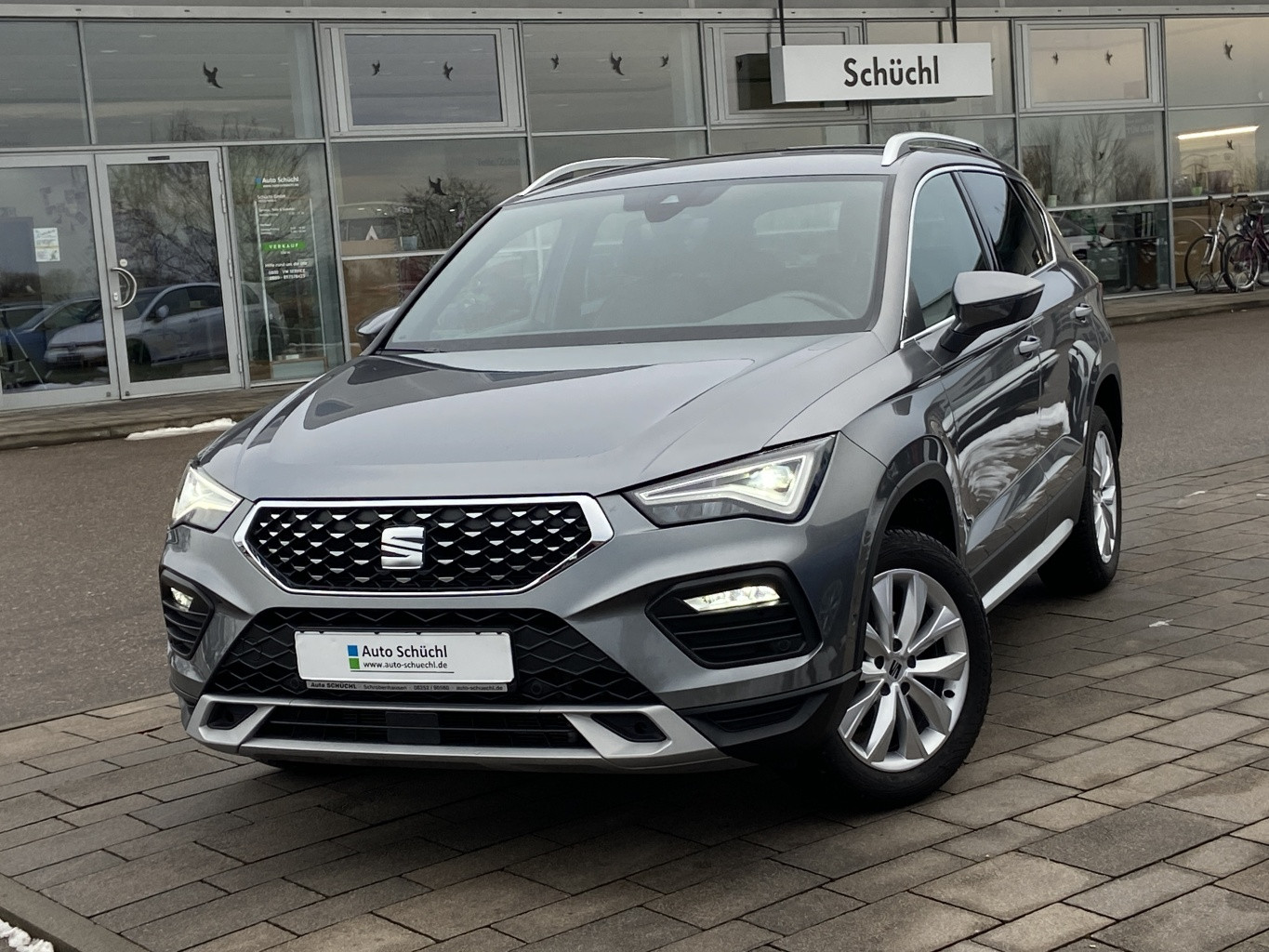Seat Ateca 1.5 TSI DSG Xperience EL.HECK+PAKET-XL+NAVI-PRO+LED+FULL-LINK+KAMERA+VIRTUAL-COCKPIT+PARKASSIST+SHZ+DAB+ACC+KEYLESS+LANE-ASSIST