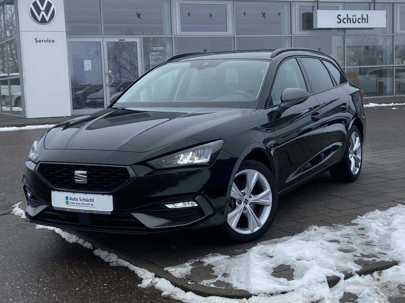 Seat Leon 1.4 TSI DSG eHybrid FR-LINE VIRTUAL-COCKPIT+NAVI-PRO+LED+FULL-LINK+PARKASSIST+DAB+LANE-ASSIST+SHZ+ACC+BLUETOOTH