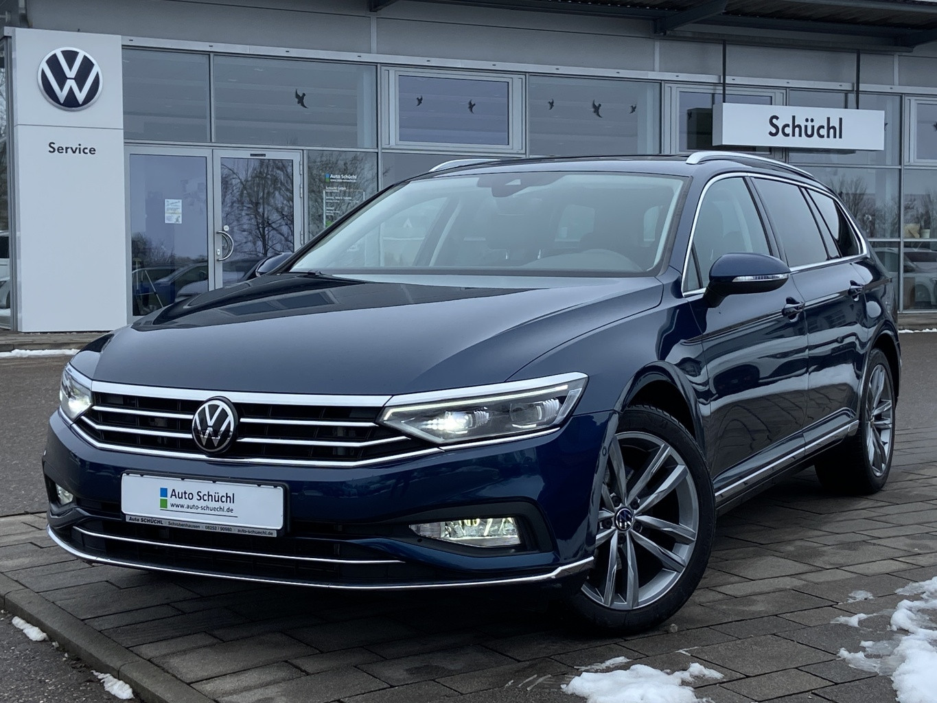 Volkswagen Passat Variant 2.0 TDI DSG 4-MOTION ELEGANCE 18