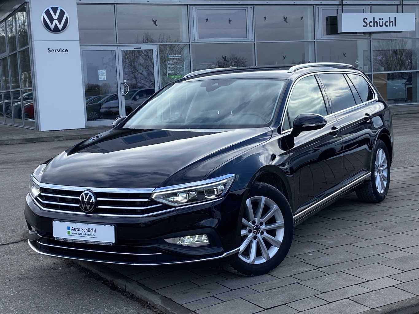 Volkswagen Passat Variant 2.0 TDI DSG Elegance AHK+APP-CONNECT+KAMERA+IQ.LIGHT+MATRIX-LED+NAVI+DAB+EL.HECK+LANE-ASSIST+SHZ+PDC+ACC+BLUETOOTH