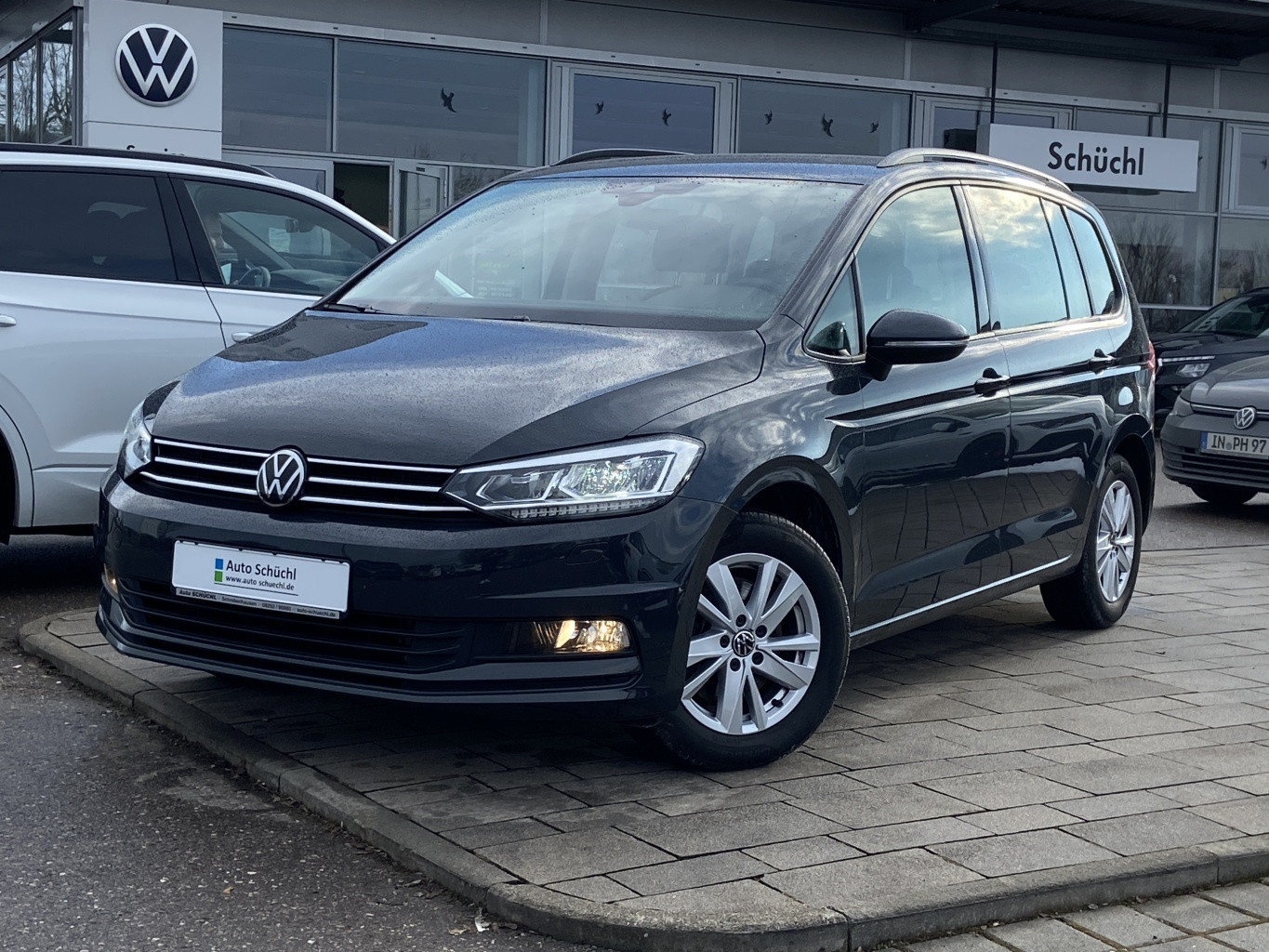 Volkswagen Touran 1.5 TSI Comfortline APP-CONNECT+VIRTUAL-COCKPIT+LED+NAVI+DAB+LANE-ASSIST+SHZ+PDC+BLUETOOTH+ACC