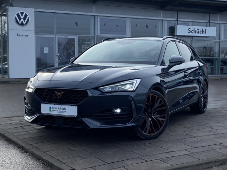 Cupra Leon ST 1.4 TSI DSG eHybrid EL.HECK+PAKET-L+19-KUPFER+VIRTUAL-COCKPIT+NAVI-PRO+KAMERA+LED+PARKASSIST+DAB+LANE-ASSIST+SHZ+ACC+KEYLESS+BLUETOOTH 009428