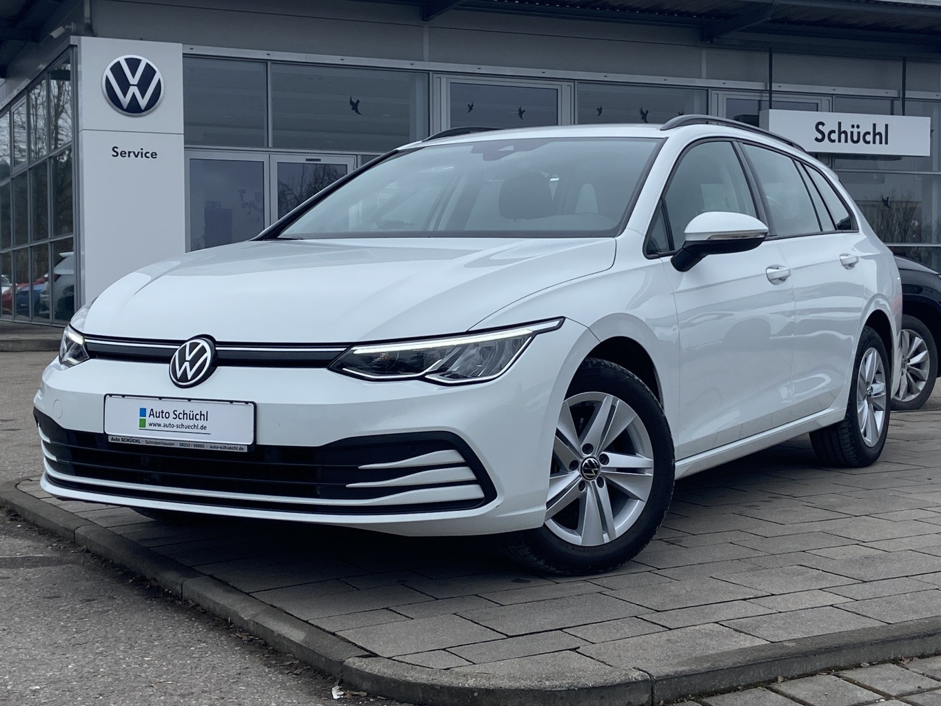 Volkswagen Golf Variant 1.0 e-TSI DSG LIFE APP-CONNECT+ACTIVE-INFO+NAVI+LED+BUSINESS-PREMIUM+DAB+SHZ+PDC+ACC+BLUETOOTH+LANE-ASSIST