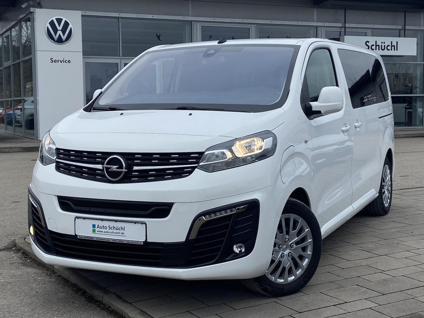 Opel Zafira Life -e EDITION CCS+3-PHASIG+GRA+PDC+SHZ