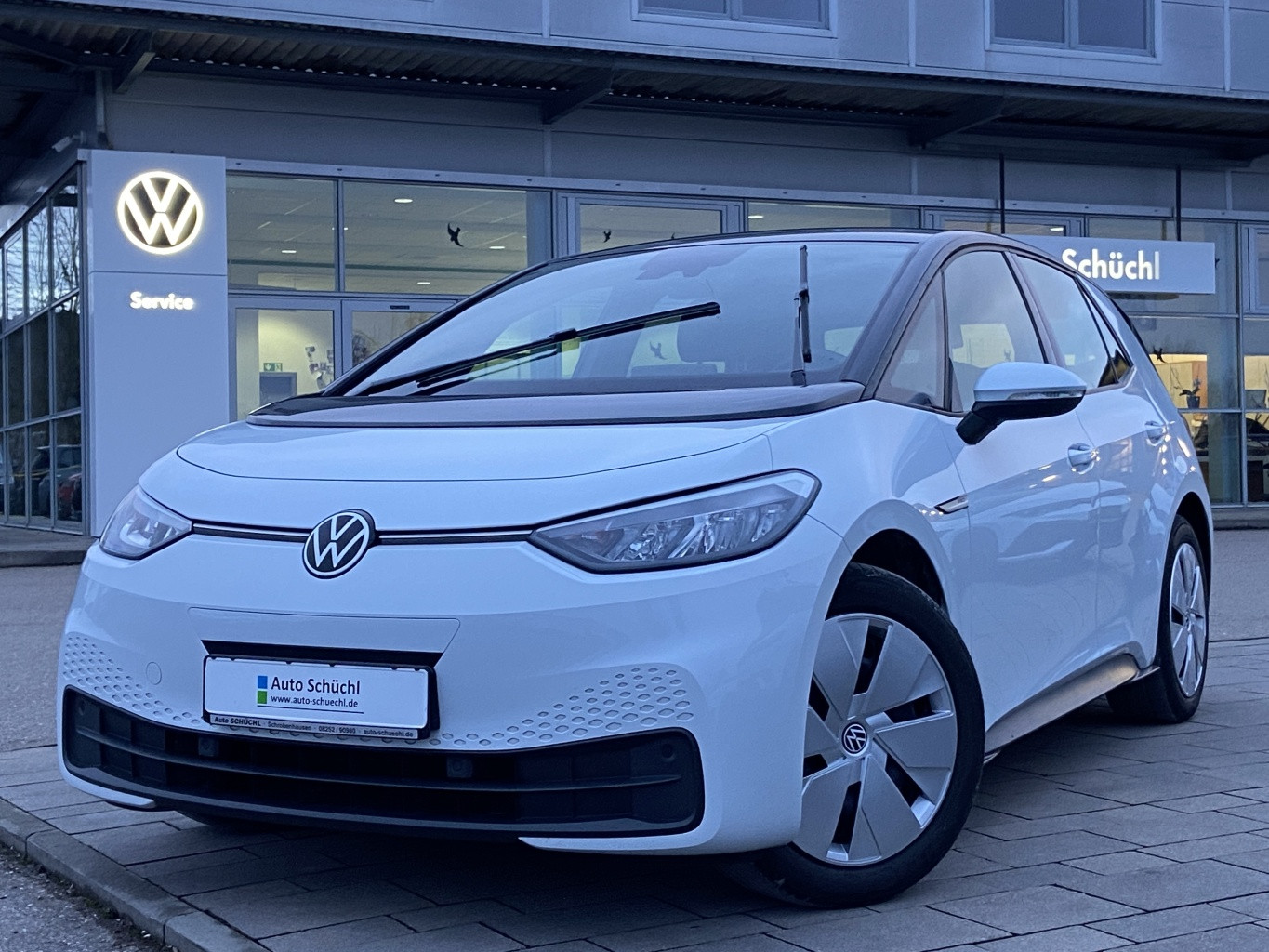 Volkswagen ID.3 Pro Performance Life WÄRMEPUMPE+CCS+APP-CONNECT+NAVI+LED+DAB+LANE-ASSIST+SHZ+PDC+ACC+BLUETOOTH