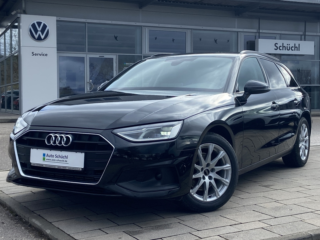 Audi A4 Avant 35 2.0 TFSI S-TRONIC NAVI+LED+EL.HECKKLAPPE+DAB+SHZ+PDC+BLUETOOTH+GRA+KEYLESS