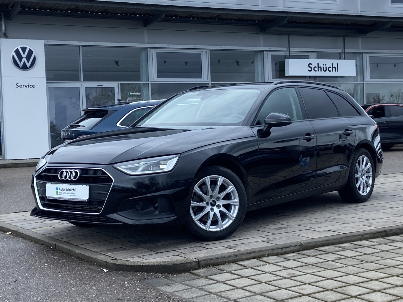 Audi A4 Avant 35 2.0 TFSI S-TRONIC AHK+NAVI+LED+EL.HECKKLAPPE+DAB+SHZ+PDC+BLUETOOTH+GRA+KEYLESS