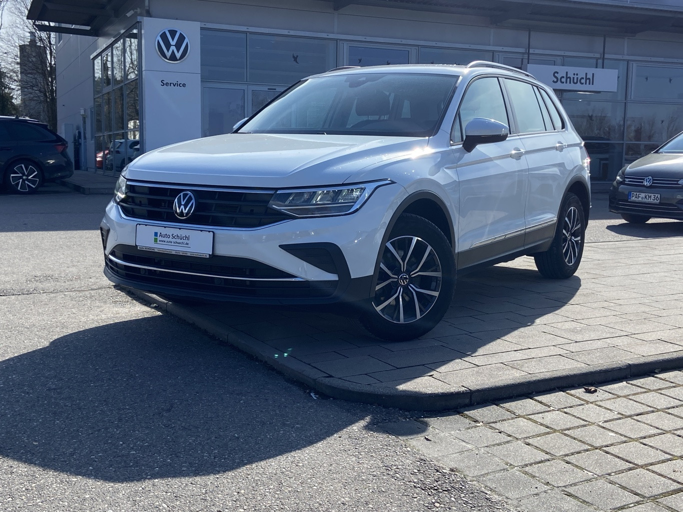 Volkswagen Tiguan 2.0 TDI DSG Life AHK+KAMERA+NAVI+LED+DAB+LANE-ASSIST+PDC+BLUETOOTH+ACC