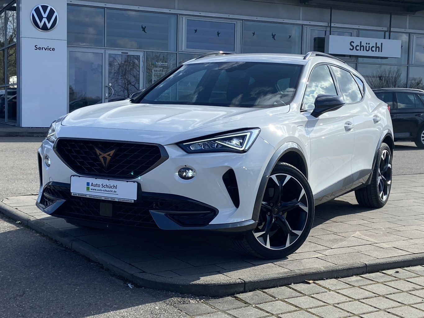 Cupra Formentor 1.4 TSI DSG eHybrid VIRTUAL-COCKPIT+NAVI-PRO+LED+DAB+LANE-ASSIST+SHZ+PDC+ACC+KEYLESS+BLUETOOTH