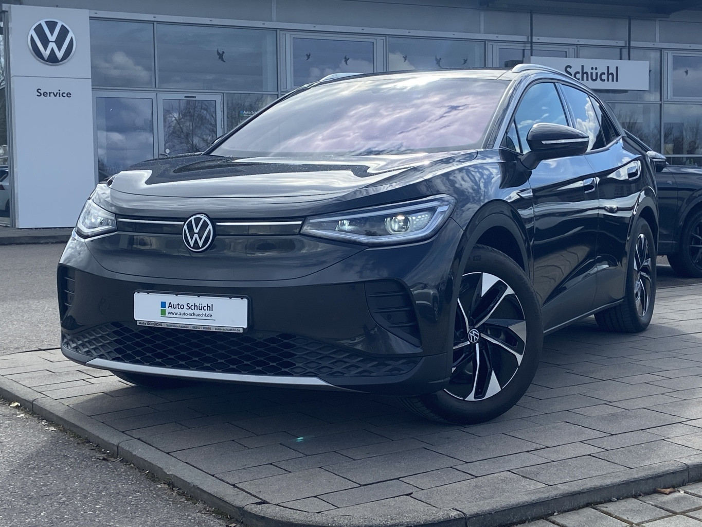 Volkswagen ID.4 Pro Performance WÄRMEPUMPE+PANORAMA+HEAD-UP+CCS+APP-CONNECT+360-KAMERA+NAVI+LED+MATRIX-LED+DAB+SHZ+PDC+ACC+BLUETOOTH+KEYLESS+LANE-ASSIST