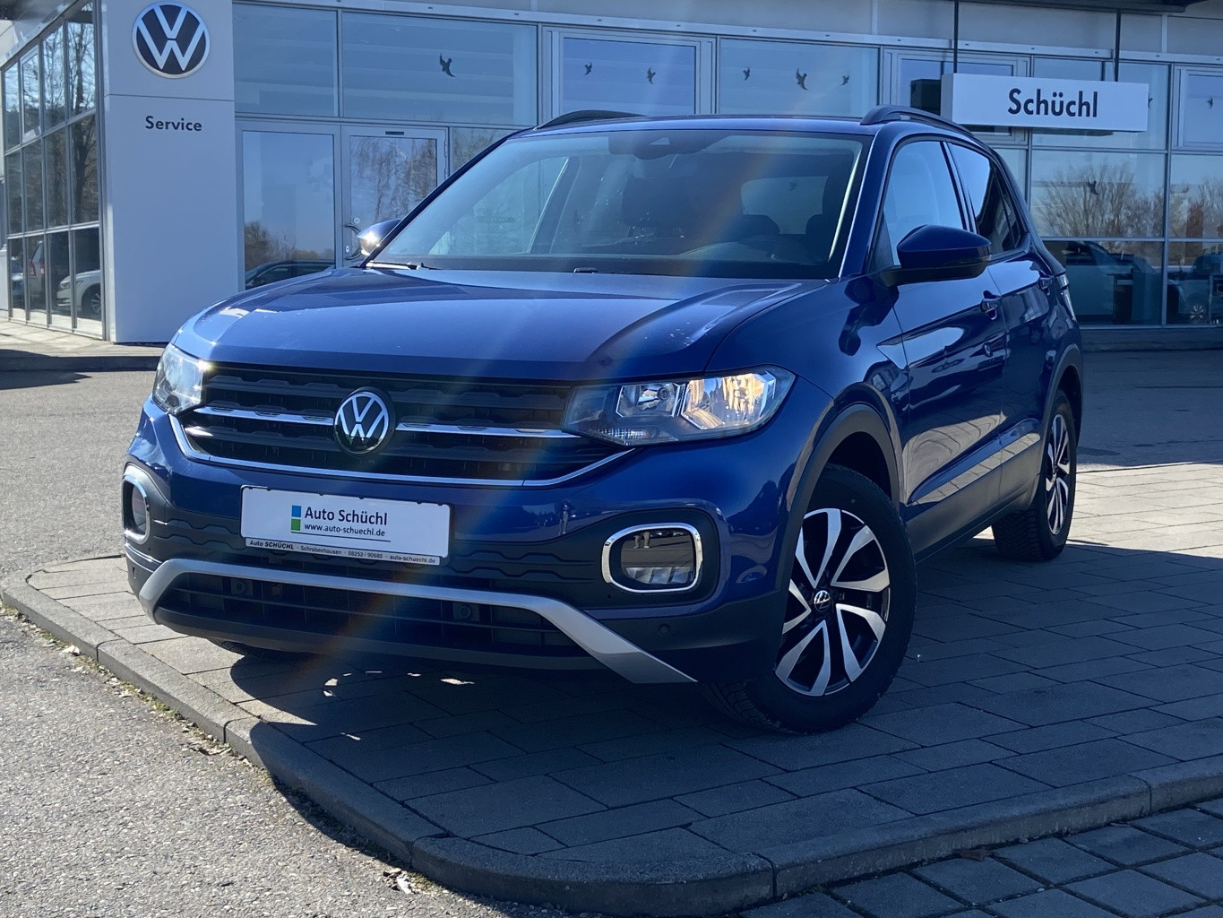 Volkswagen T-Cross 1.0 TSI DSG ACTIVE AHK+BEATS+GARANTIE+APP-CONNECT+VIRTUAL-COCKPIT+NAVI+DAB+LANE-ASSIST+SHZ+PDC+BLUETOOTH+ACC