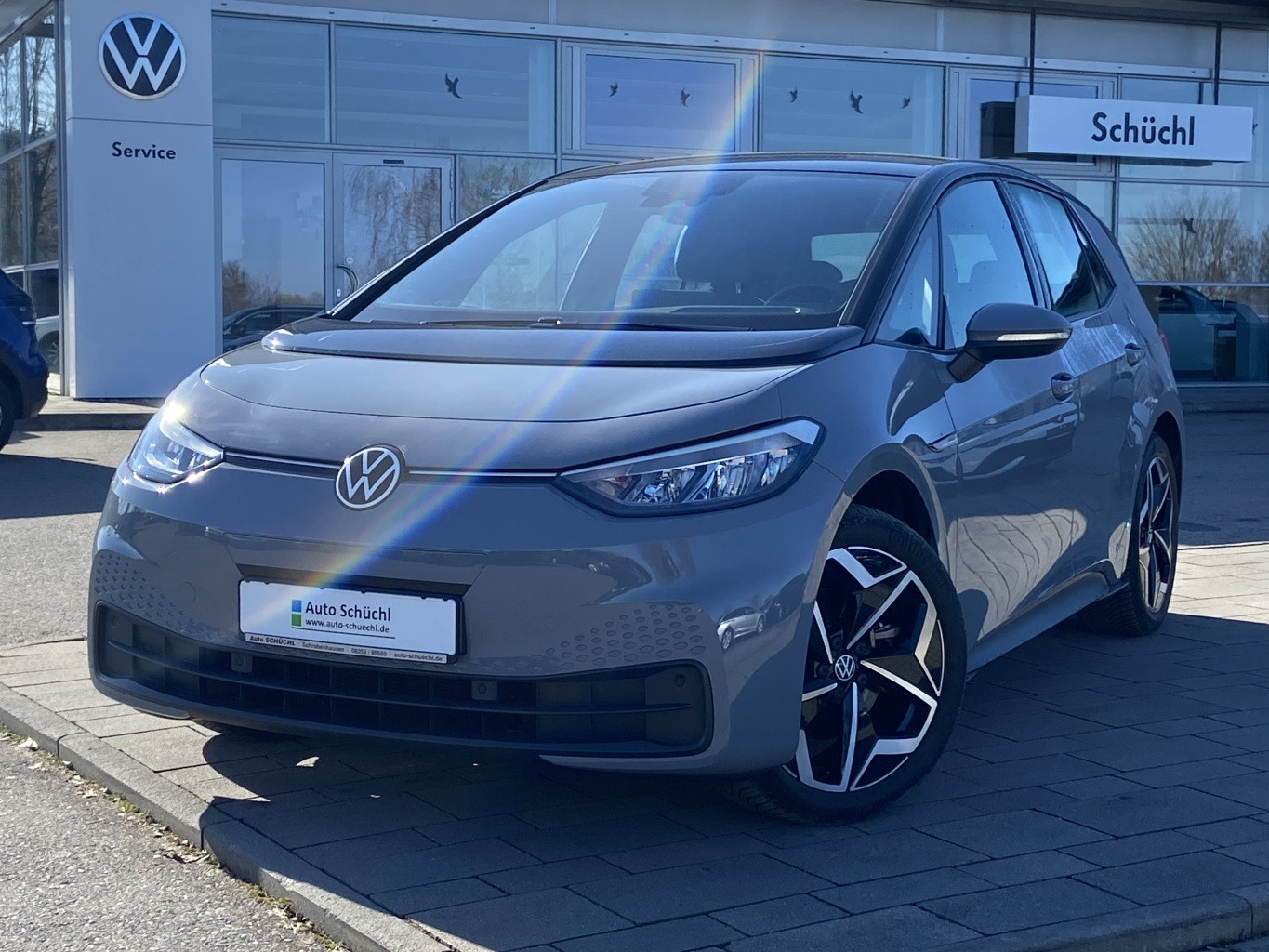 Volkswagen ID.3 Pro Performance WÄRMEPUMPE+HEAD-UP+CCS+APP-CONNECT+KAMERA+NAVI+LED+DAB+LANE-ASSIST+SHZ+PDC+ACC+BLUETOOTH+KEYLESS