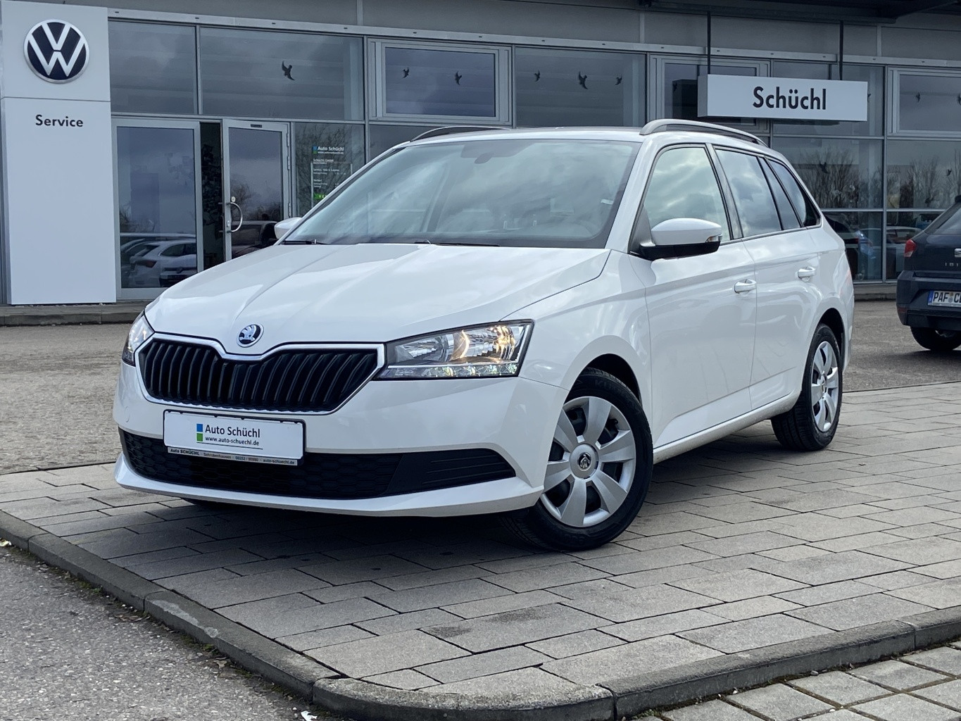 Skoda Fabia 1.0 TSI DSG Ambition SMART-LINK+NAVI+DAB+SHZ+PDC+GRA