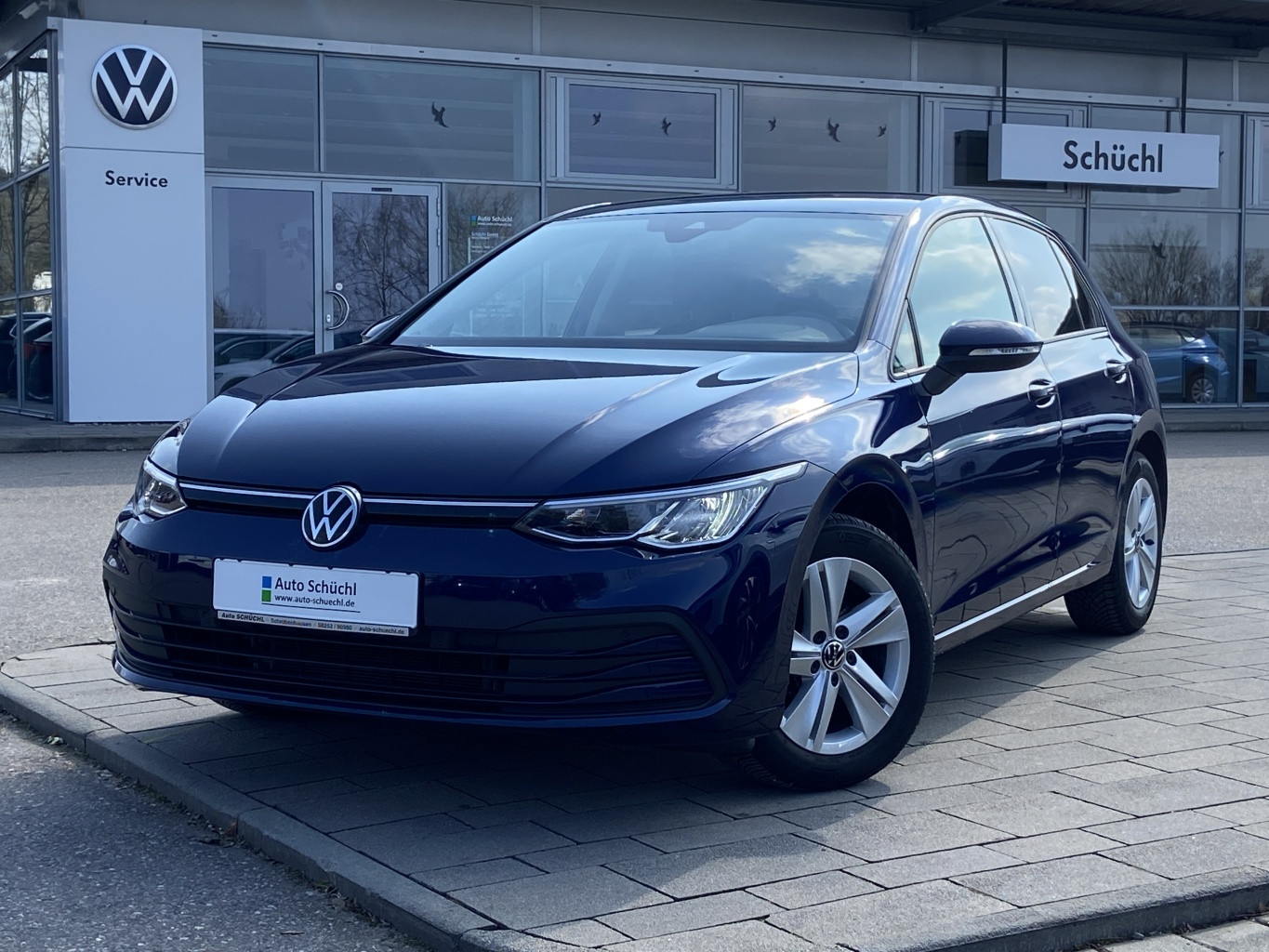 Volkswagen Golf 2.0 TDI DSG Life APP-CONNECT+AHK+ACTIVE-INFO+KAMERA+NAVI+LED+DAB+SHZ+PDC+ACC+BLUETOOTH+LANE-ASSIST