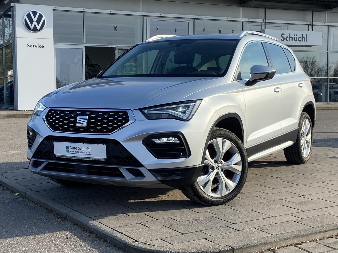 Seat Ateca 2.0 TDI Xperience PANORAMA+NAVI-PRO+KAMERA+LED+FULL-LINK+PARKASSIST+DAB+SHZ+BLUETOOTH+GRA+KEYLESS