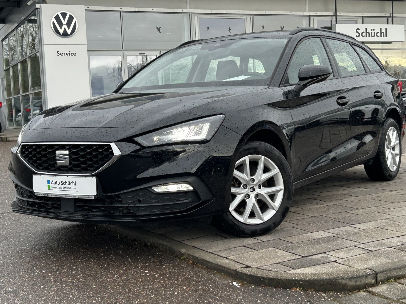 Seat Leon ST 2.0 TDI DSG Style VIRTUAL-COCKPIT+NAVI-PRO+LED+FULL-LINK+DAB+LANE-ASSIST+SHZ+PDC+BLUETOOTH+GRA