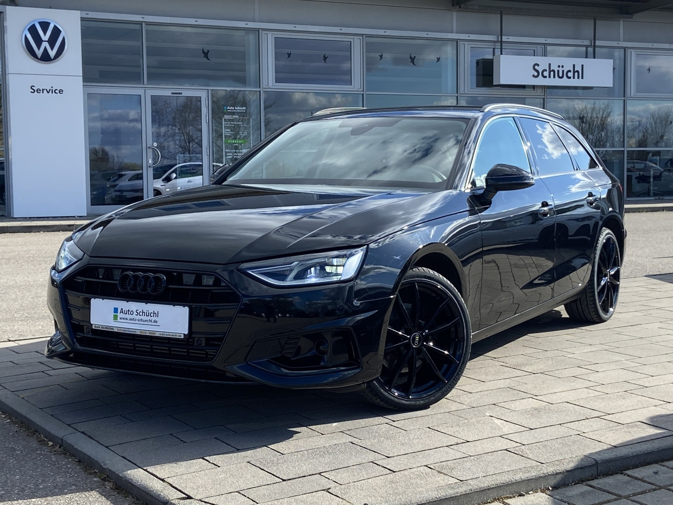 Audi A4 Avant 35 2.0 TFSI S-tronic BLACK-LINE 19