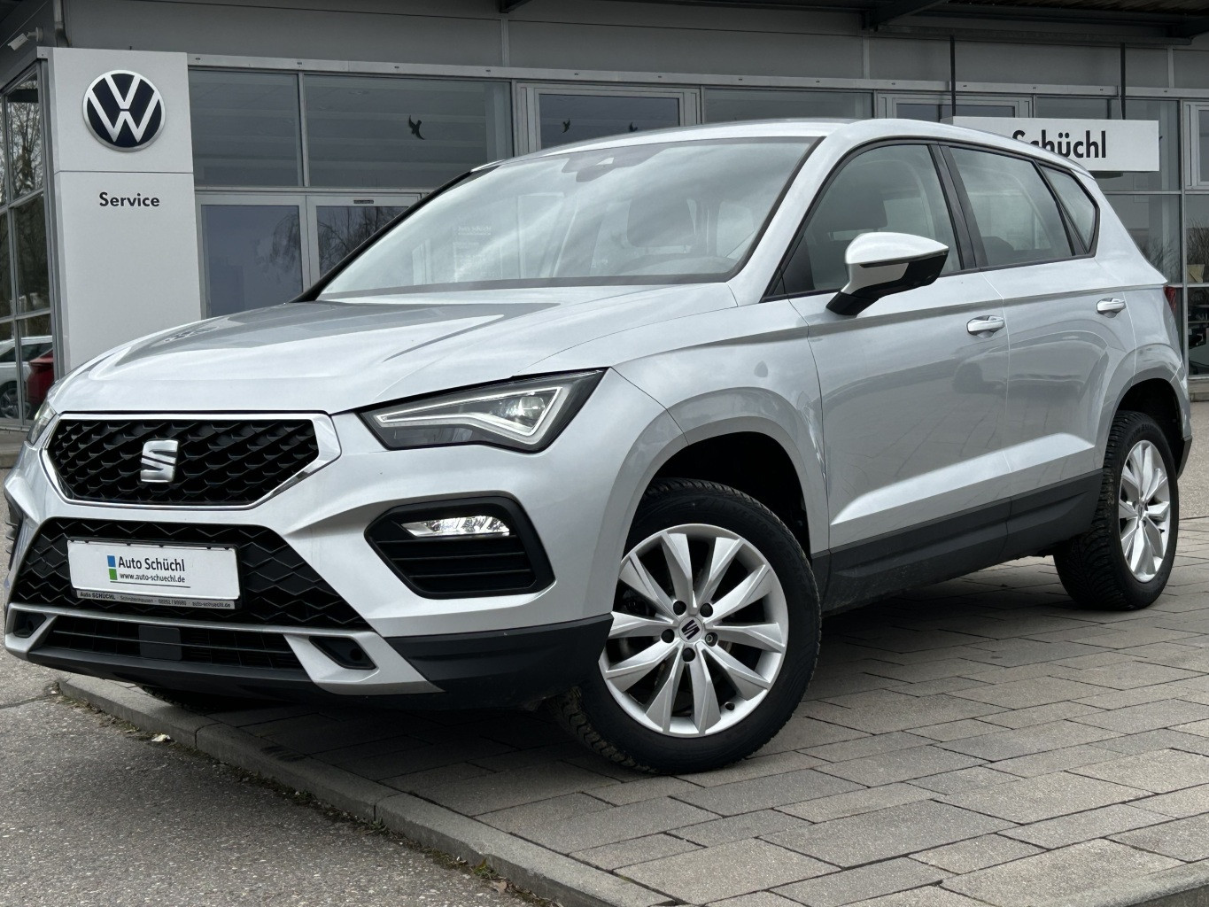 Seat Ateca 1.5 TSI Style AHK+FULL-LINK+VIRTUAL-COCKPIT+NAVI-PRO+LED+DAB+LANE-ASSIST+SHZ+PDC+BLUETOOTH+GRA