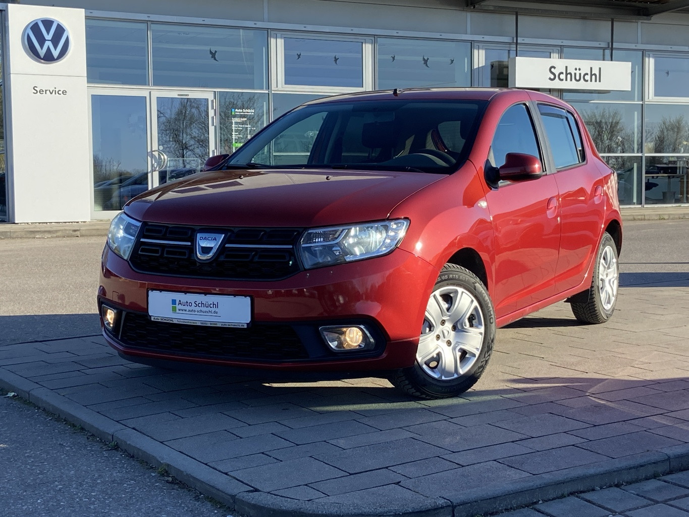 Dacia Sandero 0.9 TCe eco2 Laureate KLIMA+ZV+RADIO