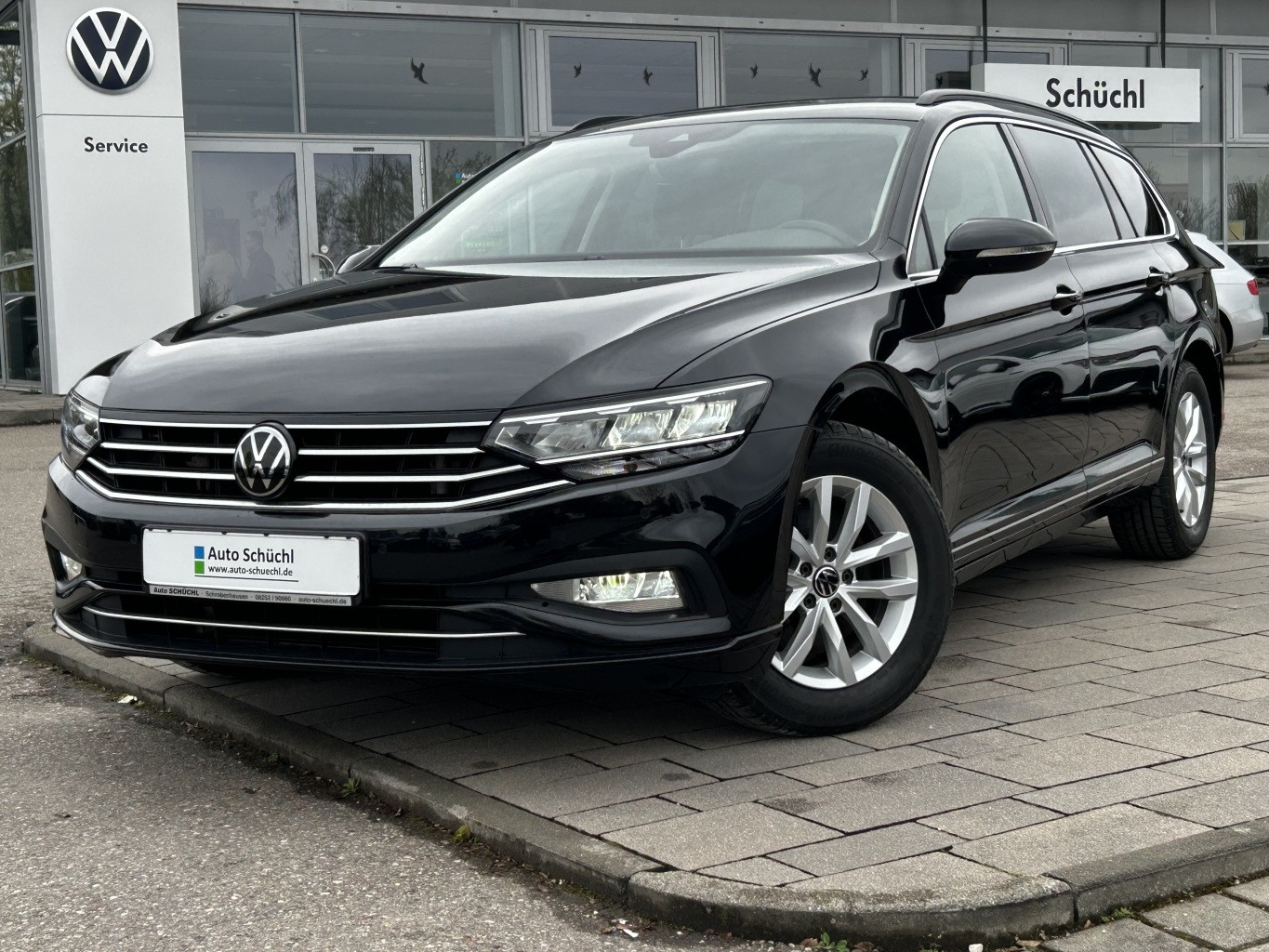 Volkswagen Passat Variant 2.0 TDI DSG Business STANDHEIZUNG+AHK+APP-CONNECT+ACC+LANE-ASSIST+KAMERA+LED+NAVI+DAB+SHZ+PDC+ACC+STANDHEIZUNG+BLUETOOTH