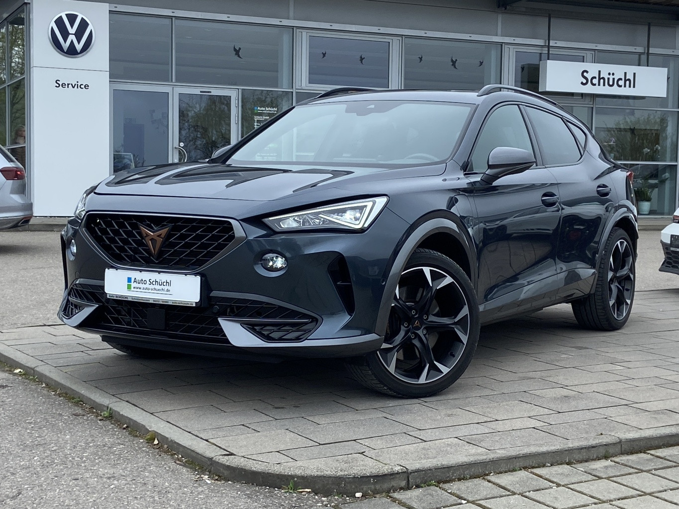 Cupra Formentor 1.4 TSI DSG eHybrid PAKET-XL+EL.HECK+NAVI-PRO+LED+APP-CONNECT+AHK+VIRTUAL-COCKPIT+KAMERA+PANORAMA+PARKASSIST+SHZ+DAB+ACC+KEYLESS+BLUETOOTH+LANE-ASSIST