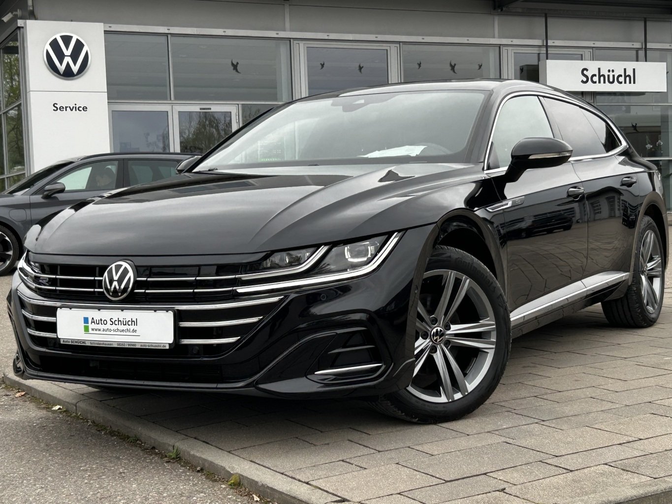 Volkswagen Arteon Shooting Brake 1.4 TSI eHybrid R-Line DSG PANO+AHK+IQ,DRIVE+APP-CONNECT+KAMERA+LED+ACTIVE-INFO+NAVI+PARKASSIST+KEYLESS+DAB+4xSHZ+BLUETOOTH+ACC+KEYLESS+LANE-ASSIST
