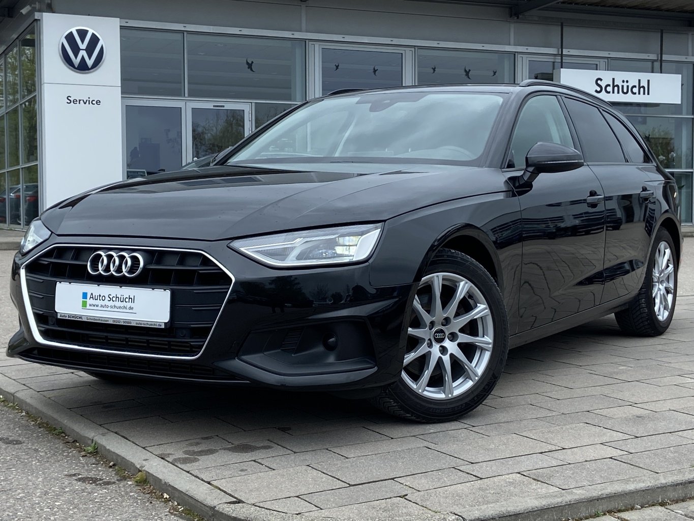 Audi A4 Avant 35 2.0 TFSI S-TRONIC KEYLESS+EL.HECKKLAPPE+NAVI+LED+SHZ+PDC+DAB+BLUETOOTH+GRA
