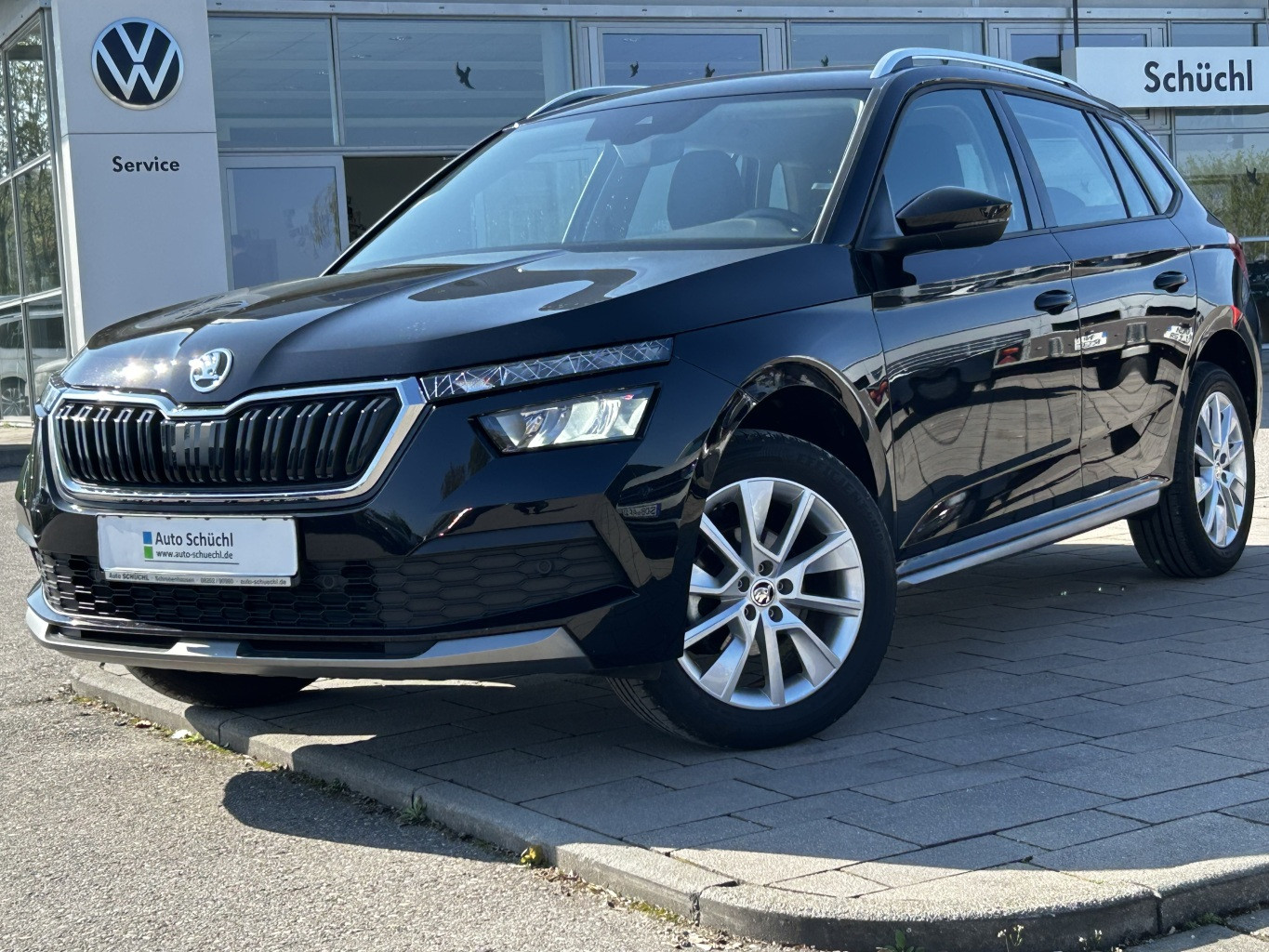 Skoda Kamiq 1.0 TSI DSG Style SMART-LINK+NAVI-COLUMBUS+VIRTUAL-COCKPIT+LED+DAB+LANE-ASSIST+SHZ+PDC+GRA+BLUETOOTH