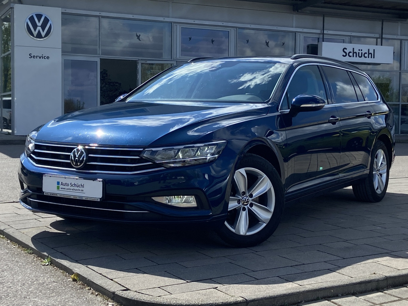 Volkswagen Passat Variant 2.0 TDI DSG Business HARMAN-KARDON+PANORAMA+AHK+APP-CONNECT+ACC+LANE-ASSIST+KAMERA+LED+NAVI+DAB+SHZ+PDC+ACC+BLUETOOTH