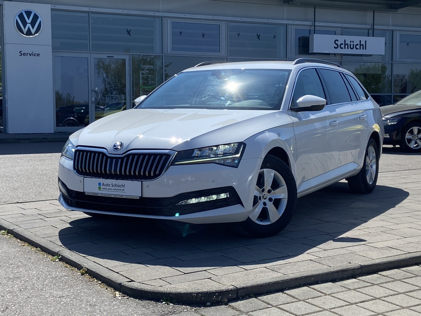 Skoda Superb Combi 2.0 TDI DSG Ambition SMART-LINK+NAVI-COLUMBUS+LED+DAB+SHZ+PDC+ACC+BLUETOOTH