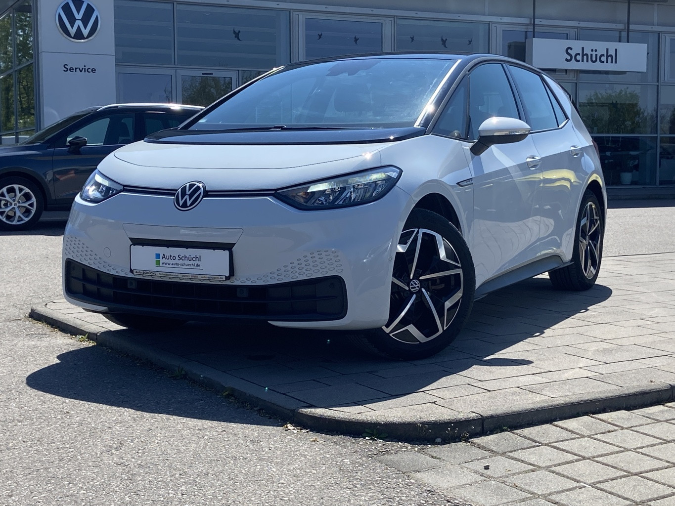 Volkswagen ID.3 Pro-S 5-SITZER+APP-CONNECT+KAMERA+NAVI+CCS+LED+DAB+LANE-ASSIST+SHZ+ACC+BLUETOOTH+KEYLESS