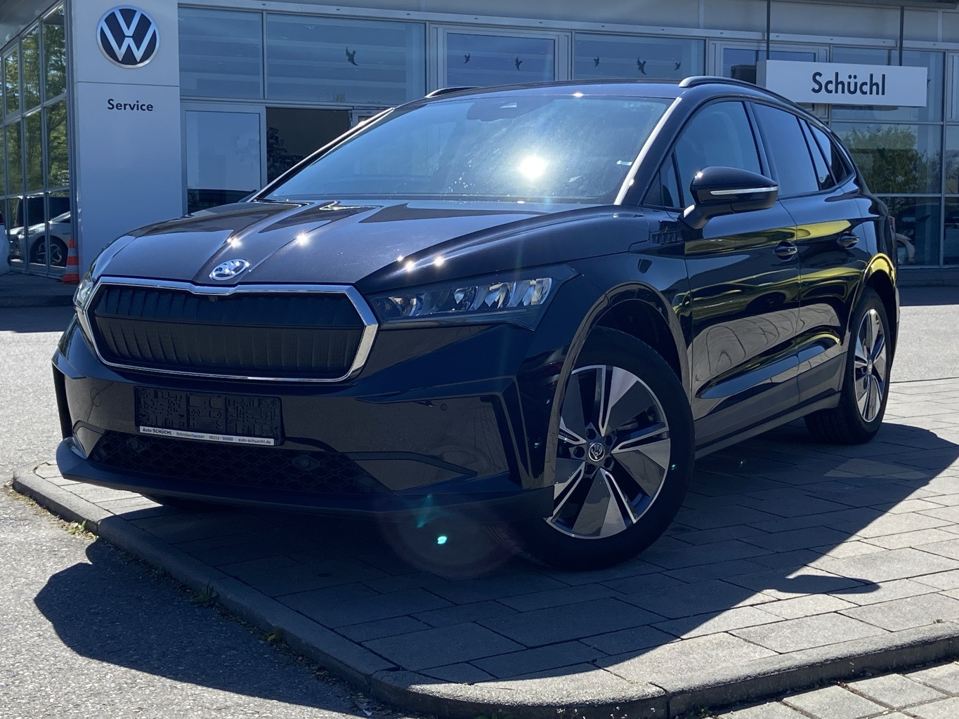 Skoda Enyaq iV 132kw AHK+SMART-LINK+NAVI+KAMERA+LED+CCS+DAB+LANE-ASSIST+SHZ+PDC+ACC+KEYLESS+BLUETOOTH