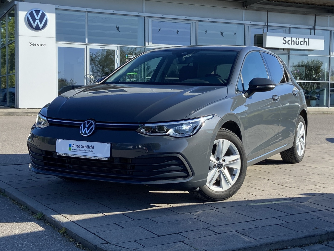 Volkswagen Golf 1.5 TSI LIFE GARANTIE+APP-CONNECT+ACTIVE-INFO+LED+NAVI+DAB+LANE-ASSIST+SHZ+PDC