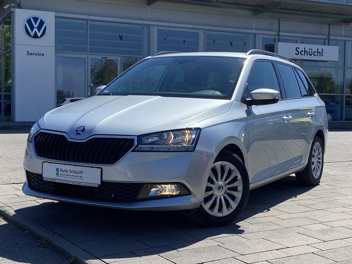 Skoda Fabia Combi 1.0 TSI SMART-LINK+NAVI+DAB+SHZ+PDC+GRA+CLIMATRONIC