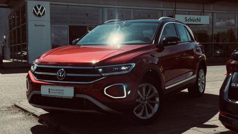 Volkswagen T-Roc 1.5 TSI STYLE GARANTIE+APP-CONNECT+LED+EL.-HECKKLAPPE+ACTIVE-INFO+NAVI+PARKASSIST+KEYLESS+DAB+LANE-ASSIST+SHZ+ACC+KEYLESS+BLUETOOTH 561042