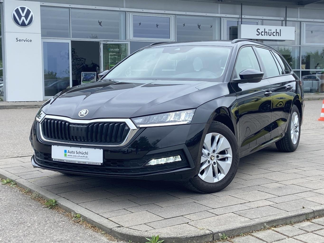 Skoda Octavia Combi 2.0 TDI SMART-LINK+VIRTUAL-COCKPIT+NAVI-COLUMBUS+LED+DAB+LANE-ASSIST+SHZ+PDC+GRA+KEYLESS+BLUETOOTH