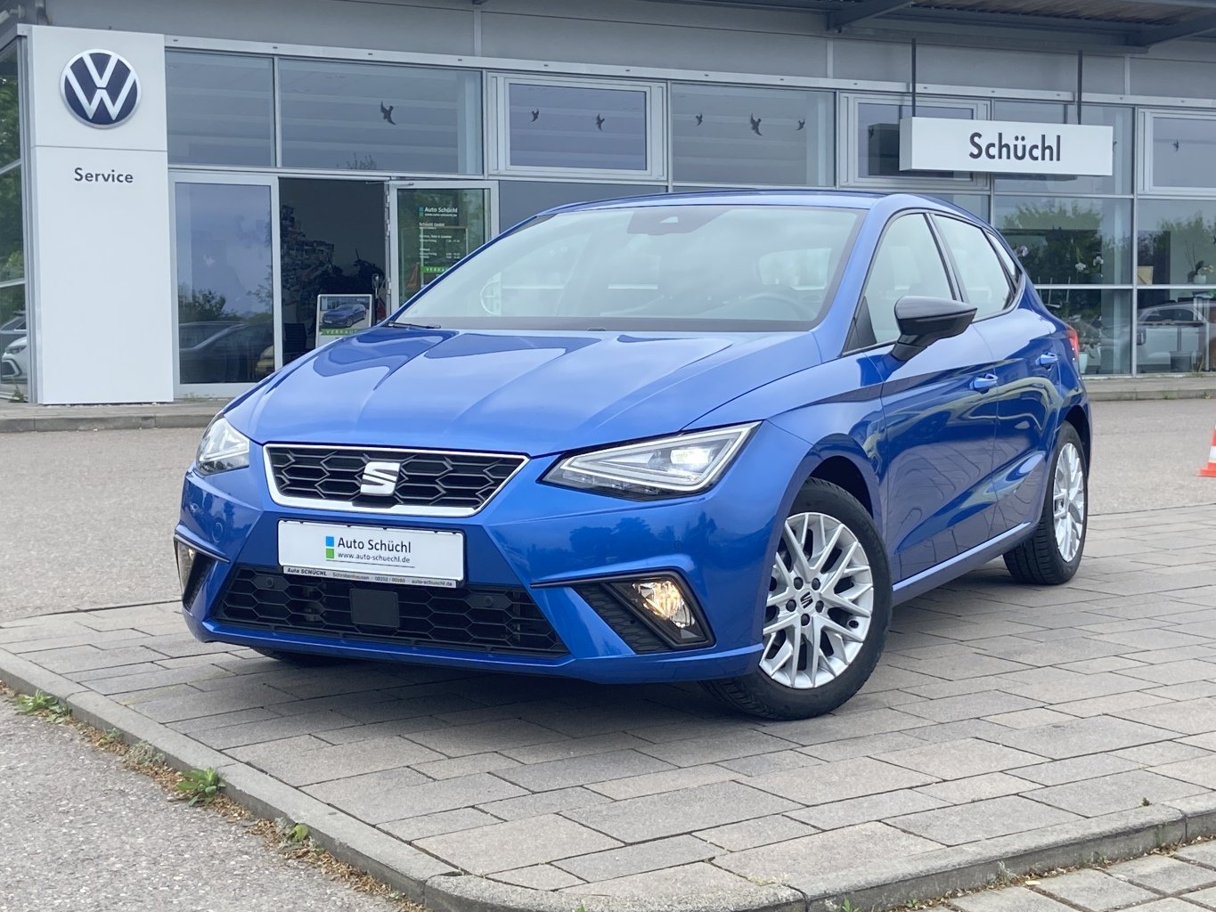 Seat Ibiza 1.0 TSI FR VIRTUAL-COCKPIT+NAVI-PRO+KAMERA+LED+FULL-LINK+DAB+LANE-ASSIST+SHZ+PDC+BLUETOOTH+ACC