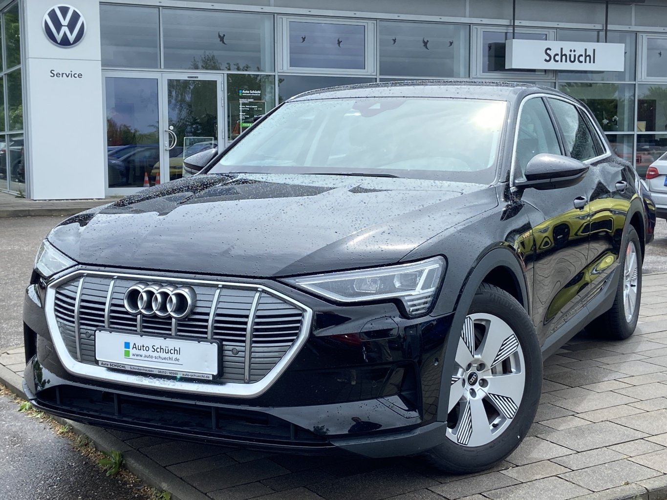 Audi e-tron 55 Quattro ACC+NAVI+VIRTUAL-COCKPIT+LED+CCS+DAB+PDC+SHZ+BLUETOOTH+LANE-ASSIST