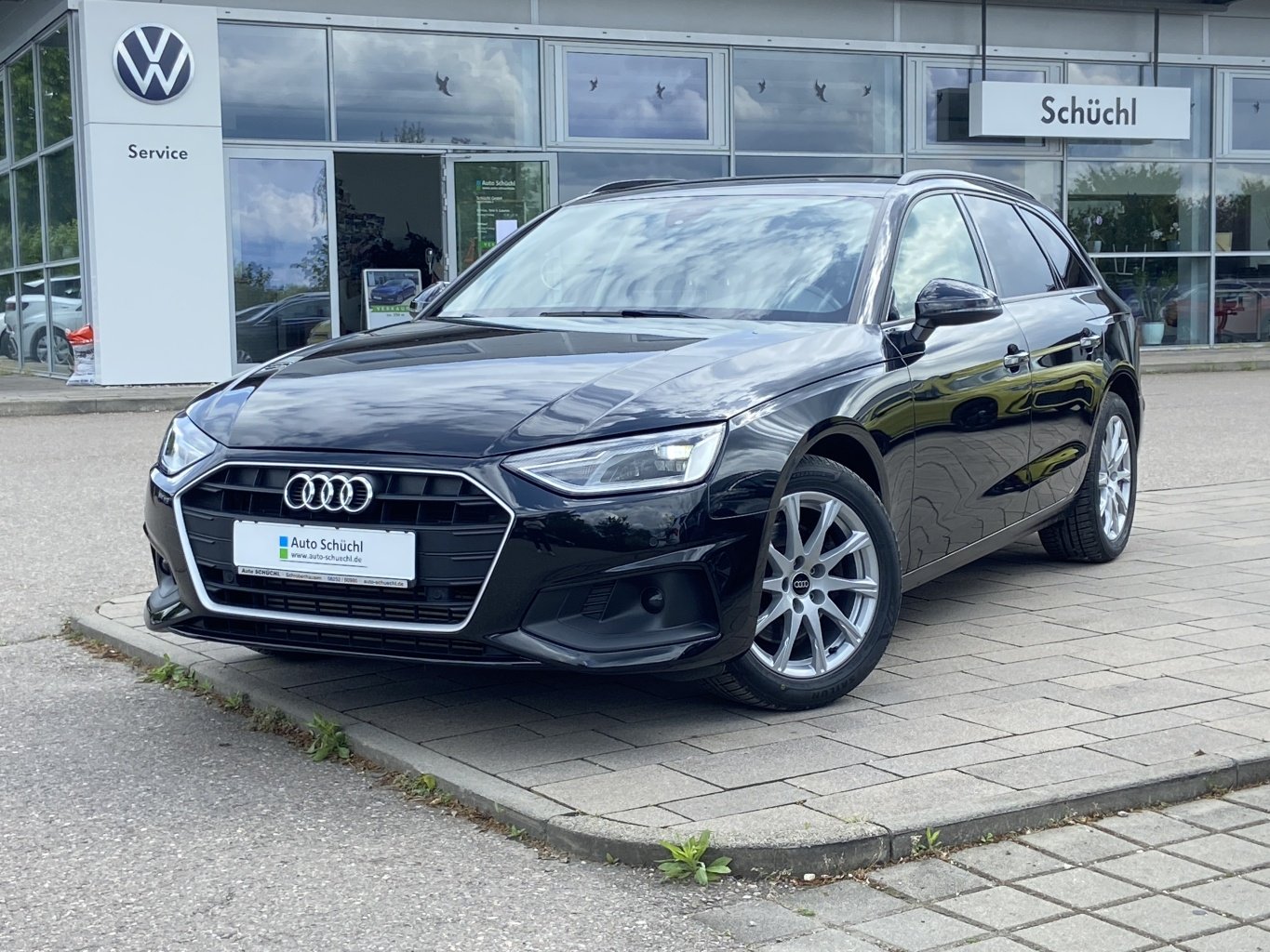 Audi A4 Avant 35 2.0 TFSI S-TRONIC KEYLESS+EL.HECKKLAPPE+NAVI+LED+SHZ+PDC+DAB+BLUETOOTH+GRA