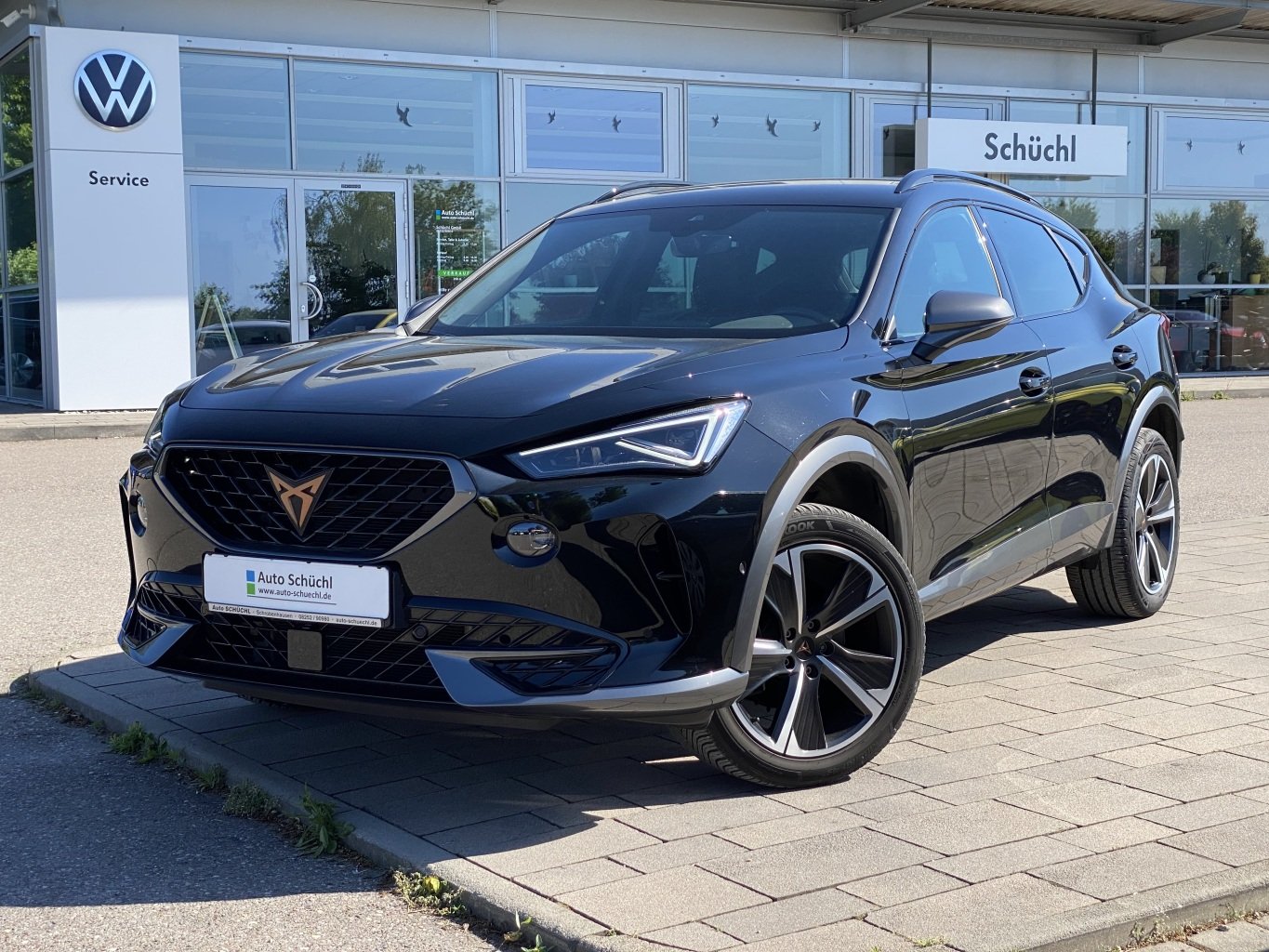Cupra Formentor 1.5 TSI DSG PAKET-L+VIRTUAL-COCKPIT+NAVI-PRO+KAMERA+LED+MATRIX-LED+FULL-LINK+PARKASSIST+DAB+LANE-ASSIST+SHZ+ACC+KEYLESS+BLUETOOTH
