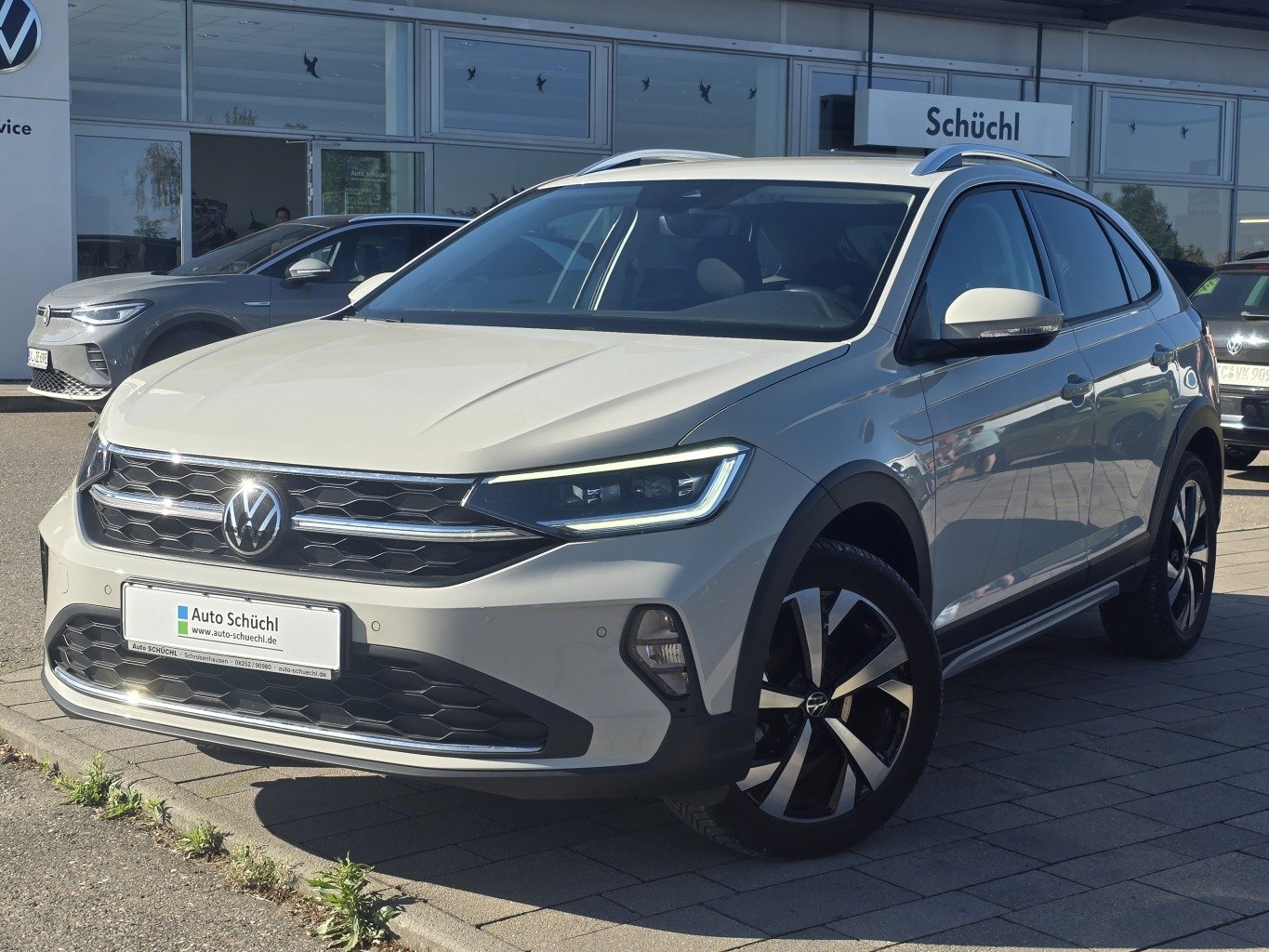 Volkswagen Taigo 1.0 TSI Style APP-CONNECT+ACTIVE-INFO+NAVI+MATRIX-LED+DAB+LANE-ASSIST+SHZ+PDC+BLUETOOTH